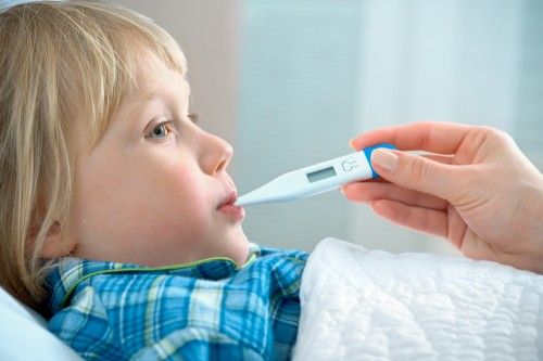 Жаропонижающие можно применять только температуре выше 38.5°С. Жаропонижающие можно применять только температуре выше 38.5°С.